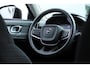 Volvo XC40 T4 Recharge R-Design Expression | Achteruitrijcamera | Apple Carplay | Android Auto | Elektrische bedienbare bestuurdersstoel met geheugen | Semi elektrische trekhaak | Standkachel | Achterbank verwarming