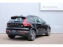 Volvo XC40 T4 Recharge R-Design Expression | Achteruitrijcamera | Apple Carplay | Android Auto | Elektrische bedienbare bestuurdersstoel met geheugen | Semi elektrische trekhaak | Standkachel | Achterbank verwarming