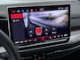 Volkswagen Golf 1.5 eHybrid 50 Edition | Pano dak | Navigatie | Camera | Stuur-/Stoelverwarming | 18" |