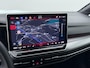 Volkswagen Golf 1.5 eHybrid 50 Edition | Pano dak | Navigatie | Camera | Stuur-/Stoelverwarming | 18" |
