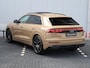 Audi Q8 60 TFSI e quattro S Competition 490 PK | Panoramadak | B&O | Head-up | RS-sportstoelen | Trekhaak | HD-matrix laser led | Stoelverw. v+a | Pano | 22'' velgen