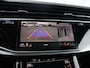 Audi Q8 60 TFSI e quattro S Competition 490 PK | Panoramadak | B&O | Head-up | RS-sportstoelen | Trekhaak | HD-matrix laser led | Stoelverw. v+a | Pano | 22'' velgen