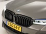 BMW 5-Serie 530e M Sport High Executive 293Pk (PANORAMADAK, M PAKKET, LASER LED, HEAD-UP DISPLAY, 360 CAMERA, MEMORY SEATS, HARMAN/KARDON, TREKHAAK ELEKTRISCH, STOELVERWARMING ACHTER, DISPLAY KEY, NIEUWSTAAT)