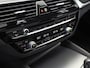 BMW 5-Serie 530e M Sport High Executive 293Pk (PANORAMADAK, M PAKKET, LASER LED, HEAD-UP DISPLAY, 360 CAMERA, MEMORY SEATS, HARMAN/KARDON, TREKHAAK ELEKTRISCH, STOELVERWARMING ACHTER, DISPLAY KEY, NIEUWSTAAT)