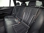 BMW 5-Serie 530e M Sport High Executive 293Pk (PANORAMADAK, M PAKKET, LASER LED, HEAD-UP DISPLAY, 360 CAMERA, MEMORY SEATS, HARMAN/KARDON, TREKHAAK ELEKTRISCH, STOELVERWARMING ACHTER, DISPLAY KEY, NIEUWSTAAT)