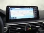 BMW 5-Serie 530e M Sport High Executive 293Pk (PANORAMADAK, M PAKKET, LASER LED, HEAD-UP DISPLAY, 360 CAMERA, MEMORY SEATS, HARMAN/KARDON, TREKHAAK ELEKTRISCH, STOELVERWARMING ACHTER, DISPLAY KEY, NIEUWSTAAT)