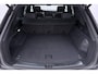 Volkswagen Touareg 3.0 TSi eHybrid 4MOTION R | Luchtvering | Panoramadak | Dynaudio | 360° Camera | Head-Up | Trekhaak | Massage | ACC