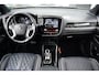 Mitsubishi Outlander 2.4 PHEV Instyle Schuifdak | Trekhaak | 360° Camera | Stoel- & Stuurverw | Dodehoekassistentie | Leder |