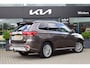 Mitsubishi Outlander 2.4 PHEV Instyle Schuifdak | Trekhaak | 360° Camera | Stoel- & Stuurverw | Dodehoekassistentie | Leder |