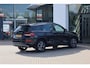 Skoda Kodiaq 1.5 TSI Sportline Business 7p. 150PK / 110kW DSG, Door ons geleverd en onderhouden, 7 zitplaatsen, achteruitrijcamera (Rear View), parkeersensoren voor en achter (PDC), verwarmbare voorstoelen, verwarmbare achterbank, verwarmbaar multifunctioneel lederen stuurwiel, panoramadak, trekhaak, elektrische achterklep, sportstoelen, navigatie, adaptieve cruise control (ACC), 19" LMV, elektrisch verstel-, verwarm- en inklapbare buitenspiegels, elektrisch verstelbare bestuurdersstoel met geheugenfunctie etc.