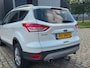 Ford Kuga 1.6 Titanium Plus Zeer netjes leerbekeleding stoelverwarming navigatie parkeer sensor trekhaak cruis control