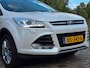 Ford Kuga 1.6 Titanium Plus Zeer netjes leerbekeleding stoelverwarming navigatie parkeer sensor trekhaak cruis control