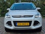 Ford Kuga 1.6 Titanium Plus Zeer netjes leerbekeleding stoelverwarming navigatie parkeer sensor trekhaak cruis control