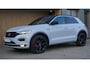 Volkswagen T-Roc 1.5 TSI 150PK DSG 2x R-Line Virtual Cockpit LED 19inch *Black Pack* ACC 79723km *Zeer Nette T-Roc*