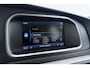 Volvo V40 1.6 T3 Summum 150 PK | Panoramadak | Navigatie | Stoelverwarming |