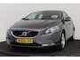 Volvo V40 1.6 T3 Summum 150 PK | Panoramadak | Navigatie | Stoelverwarming |