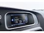 Volvo V40 1.6 T3 Summum 150 PK | Panoramadak | Navigatie | Stoelverwarming |