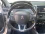 Peugeot 208 Allure 1.2 82pk | CAMERA | NAVI | 16" LM-VELGEN | APPLE CARPLAY / ANDROID AUTO | DAB+ | EXTRA GETINTE RUITEN |