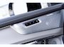 Volvo XC90 2.0 T8 Plug-in hybrid AWD Ultra Bright Exec. Ed. | Adaptieve Cruise Control | Elektr. schuif-\-kanteldak | 360 Camera | Luchtvering | Bowers & Wilkins Premium Audio | Extra getint glas | Gelamineerde ramen | Geventileerde voorstoelen | Stoelverwarming | Stoelmassage | Verwarmd stuurwiel | Google Services | Head-up display | Alcantara hemelbekleding | 22" Lichtmetalen velgen |