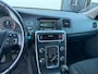 Volvo V60 1.6 T3 Kinetic PANORAMADAK/DEALERONDERHOUDEN/NAVI/CRUISE