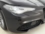 Alfa Romeo Giulia 2.0T 200pk Sprint | AUTOMAAT | ACHTERUITRIJCAMERA | APPLE CARPLAY - ANDROID AUTO | HALF LEDER | PARKEERSENSOREN | DAB RADIO | ADAPTIVE CRUISE CONTROL | BI XENON |
