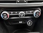 Alfa Romeo Giulia 2.0T 200pk Sprint | AUTOMAAT | ACHTERUITRIJCAMERA | APPLE CARPLAY - ANDROID AUTO | HALF LEDER | PARKEERSENSOREN | DAB RADIO | ADAPTIVE CRUISE CONTROL | BI XENON |
