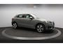 Audi Q2 1.0 TFSI #limited Orig. NL / LED / Trekhaak afn. / 18'' LM velgen / Airco / Nano grijs / PDC /