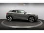 Audi Q2 1.0 TFSI #limited Orig. NL / LED / Trekhaak afn. / 18'' LM velgen / Airco / Nano grijs / PDC /