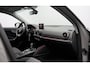 Audi Q2 1.0 TFSI #limited Orig. NL / LED / Trekhaak afn. / 18'' LM velgen / Airco / Nano grijs / PDC /