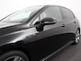 Volkswagen Golf 1.5 eTSI 150pk DSG R-Line Panorama dak Navigatie Apple Carplay/Android Auto Climate Control Camera Dab Extra Getint Glas Adaptieve Cruise Control Virtual Cockpit Lichtmetalen Velgen