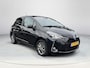 Toyota Yaris 1.5 Hybrid Dynamic | Navigatie | Licht metalen velgen | Keyless entry | 1e eigenaar | Dealeronderhouden |