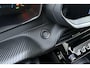 Peugeot e-2008 EV Allure 50 kWh | 100% SOH! l Apple Carplay/Android Auto l Bluetooth l DAB l Cruise Control l Climate Control l Navigatie l Lichtmetalen Velgen l PDC Achter