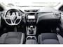 Nissan Qashqai 1.2 N-Connecta | Trekhaak | Stoelverwarming | 360° Camera | Navigatie | Cruise- & Climate Control |