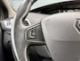 Renault Scenic 1.2 -130pk TCe Limited | Trekhaak | Nieuwe Ketting! | Cruise | PDC | Nette Auto | Rijklaar |