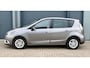 Renault Scenic 1.2 -130pk TCe Limited | Trekhaak | Nieuwe Ketting! | Cruise | PDC | Nette Auto | Rijklaar |