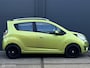 Chevrolet Spark 1.2 16V LT - APK TM 08-07-2027 - LM VELGEN - PARKEERSENSOREN - EL. RAMEN + SPIEGELS - RADIO/CD - CPV - MISTLAMPEN - STUURBEKRACHTIGING - DAKRAILS - NL AUTO - NAP -