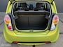 Chevrolet Spark 1.2 16V LT - APK TM 08-07-2027 - LM VELGEN - PARKEERSENSOREN - EL. RAMEN + SPIEGELS - RADIO/CD - CPV - MISTLAMPEN - STUURBEKRACHTIGING - DAKRAILS - NL AUTO - NAP -
