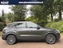 Porsche Cayenne 3.0 E-Hybrid Aut. | Panorama | Sport Chrono | BOSE | Luchtvering | Stuurwielverwarming | Lederen Dash | NL. Auto |