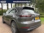 Porsche Cayenne 3.0 E-Hybrid Aut. | Panorama | Sport Chrono | BOSE | Luchtvering | Stuurwielverwarming | Lederen Dash | NL. Auto |