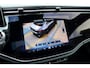 Mercedes-Benz E-klasse 300 e AMG Line | Hyperscreen | Distronic+ | Massage | Zonnerollo's | Trekhaak | Soft-Close | Vlakkenverwarming | Stoelventilatie | HUD | Digital Light | Surround Camera |
