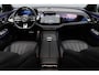 Mercedes-Benz E-klasse 300 e AMG Line | Hyperscreen | Distronic+ | Massage | Zonnerollo's | Trekhaak | Soft-Close | Vlakkenverwarming | Stoelventilatie | HUD | Digital Light | Surround Camera |