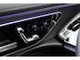 Mercedes-Benz E-klasse 300 e AMG Line | Hyperscreen | Distronic+ | Massage | Zonnerollo's | Trekhaak | Soft-Close | Vlakkenverwarming | Stoelventilatie | HUD | Digital Light | Surround Camera |