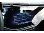 Mercedes-Benz E-klasse 300 e AMG Line | Hyperscreen | Distronic+ | Massage | Zonnerollo's | Trekhaak | Soft-Close | Vlakkenverwarming | Stoelventilatie | HUD | Digital Light | Surround Camera |