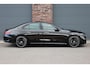 Mercedes-Benz E-klasse 300 e AMG Line | Hyperscreen | Distronic+ | Massage | Zonnerollo's | Trekhaak | Soft-Close | Vlakkenverwarming | Stoelventilatie | HUD | Digital Light | Surround Camera |