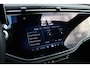 Mercedes-Benz E-klasse 300 e AMG Line | Hyperscreen | Distronic+ | Massage | Zonnerollo's | Trekhaak | Soft-Close | Vlakkenverwarming | Stoelventilatie | HUD | Digital Light | Surround Camera |