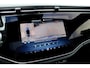 Mercedes-Benz E-klasse 300 e AMG Line | Hyperscreen | Distronic+ | Massage | Zonnerollo's | Trekhaak | Soft-Close | Vlakkenverwarming | Stoelventilatie | HUD | Digital Light | Surround Camera |
