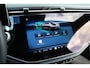 Mercedes-Benz E-klasse 300 e AMG Line | Hyperscreen | Distronic+ | Massage | Zonnerollo's | Trekhaak | Soft-Close | Vlakkenverwarming | Stoelventilatie | HUD | Digital Light | Surround Camera |