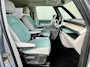 Volkswagen ID. Buzz Pro 77kWh / WLTP 415 km / SOH 99% / Apple Carplay Android Auto / Navigatie / PDC Voor en Achter /