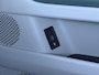 Volkswagen ID. Buzz Pro 77kWh / WLTP 415 km / SOH 99% / Apple Carplay Android Auto / Navigatie / PDC Voor en Achter /