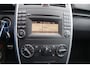 Mercedes-Benz B-klasse 180 BlueEFFICIENCY, keurige auto met ijskoude airco en schuifdak